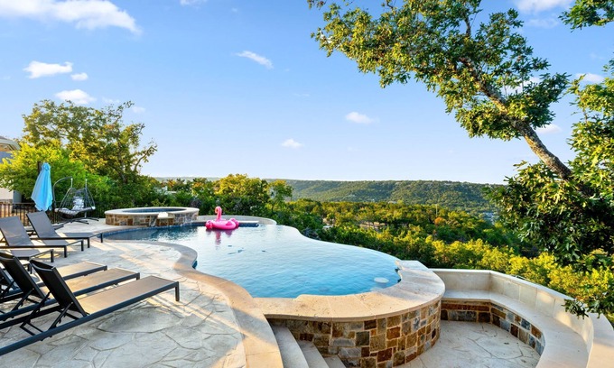 Westcliff Casa | Poolside Retreat | Fire Pit, Hot Tub, Game Room & Sleeps 14!