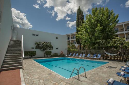 Gouvia Hotel | Popi Star