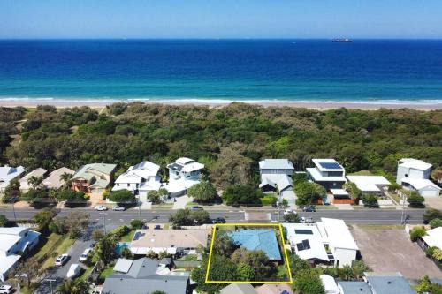 Warana Casa | Poppy's Beach House