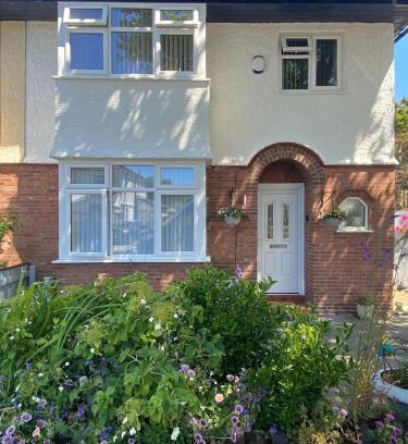 Hoylake Apartamento | Poppy's Coastal Retreat