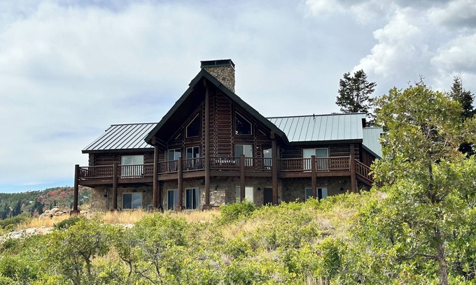 Park City Cabina | Porcupine Ridge Lodge - 5 Bedroom Luxury Cabin Near Park City w/Movie Theater