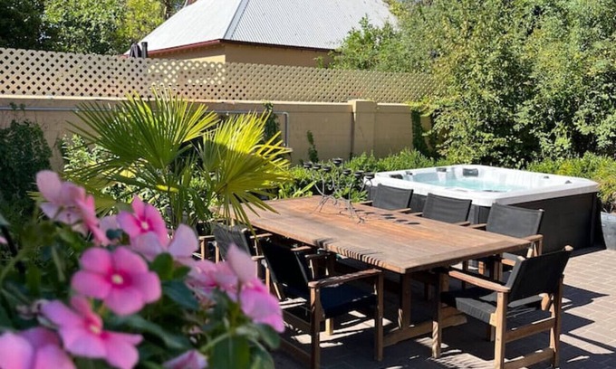 Albury Apartamento | Porters Cottage Oasis