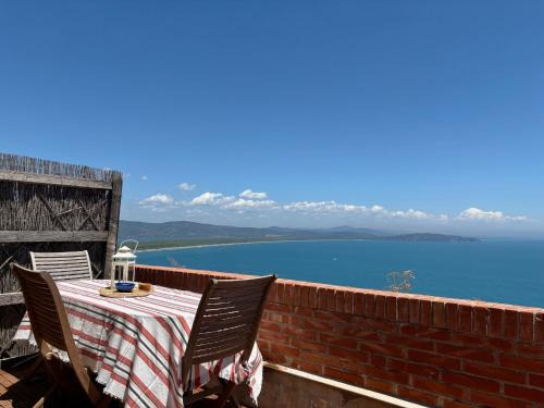 Costa d'Argento Apartamento | Porto Ercole Inside the Fortress
