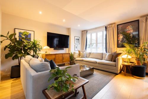 Colville Casa | Portobello Mews House in Notting Hill