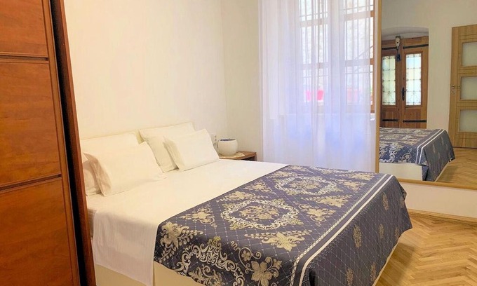 Old Town Apartamento | Portun II