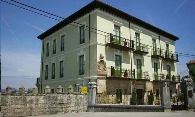 Colindres Hotel | Posada Casa de Valle