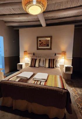 Fray Mamerto Esquiú Hotel | Posada Niña Juana