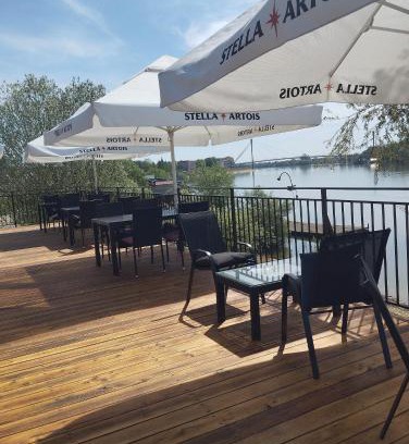 Sremska Mitrovica Cama Y Desayuno | Posejdon Resort