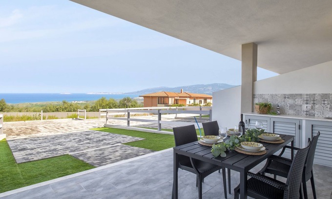 La Muddizza Apartamento | Posidonia by Interhome