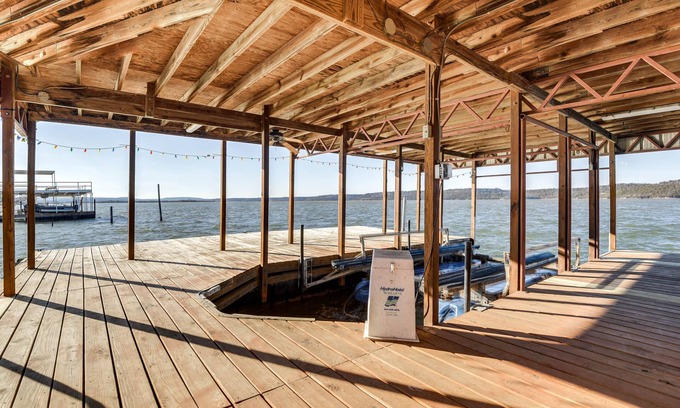 Graford Casa | Possum Kingdom Lake House w/ Shared Dock & Hot Tub