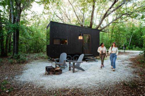 Celina Otro | Postcard Cabins Dale Hollow, Outdoor Collection by Marriott Bonvoy