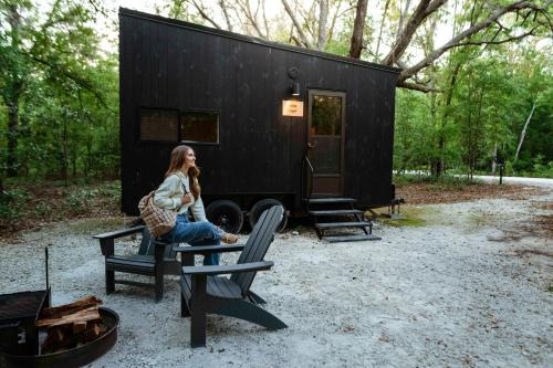 Pine River Otro | Postcard Cabins Wild Rose
