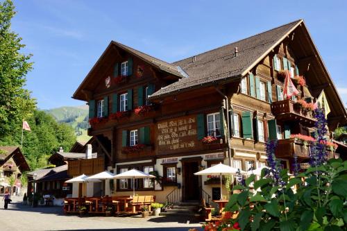 Zweisimmen Nr Gstaad Hotel | Posthotel Rössli