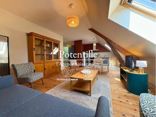 Saint-Martin-de-Brethencourt Apartamento | Potentille - Village center apartment