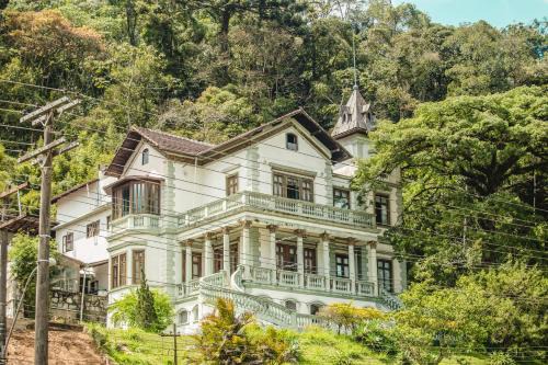Petropolis Hotel | Pousada Casa Imperatriz - Rua Teresa