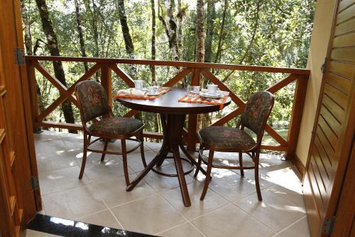 Monte Verde Hotel | Pousada Chalé da Floresta