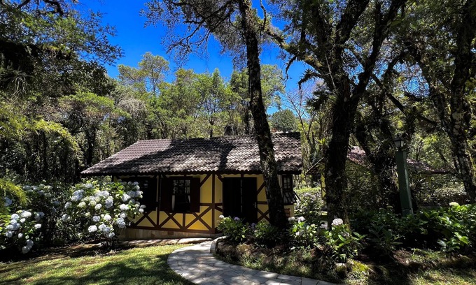 Monte Verde Hotel | Pousada Lago Azul