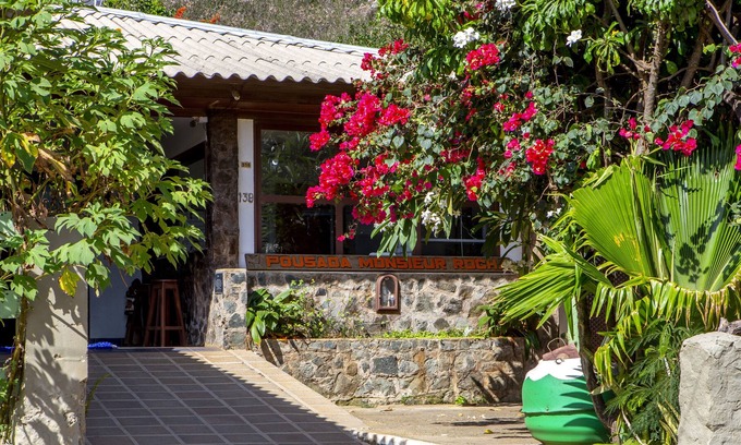 Vila da Trinta Hotel | Pousada Monsieur Rocha