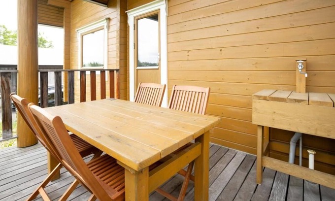 Kutchan Casa | Powder Hut