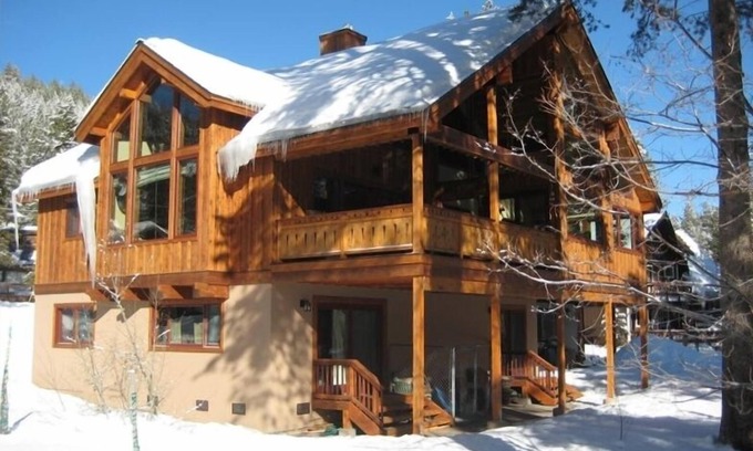Olympic Valley Casa | Powder Moon Special book 6 noches la 7ma noche es GRATIS