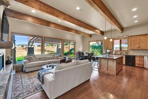 Wolf Creek Casa | Powder Mountain Retreat and Eden Sanctuary
