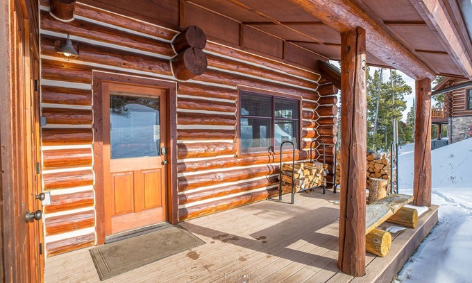 Powder Ridge Cabina | Powder Ridge Cabin 3 Rosebud Loop - Ski Access
