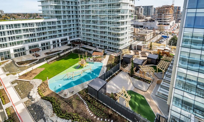 Richmond City Centre Apartamento | PPRM Tulip Richmond Centre 1BD & 1BA Condo