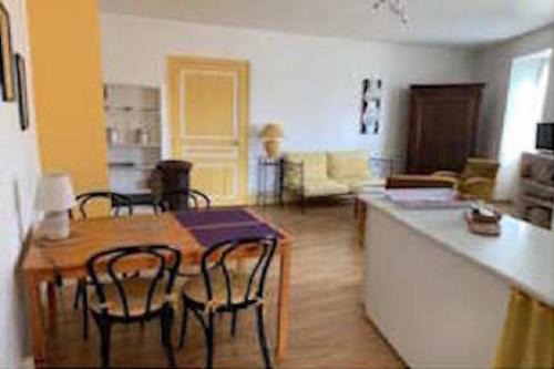 Jalogny Cama Y Desayuno | Près du Lavoir