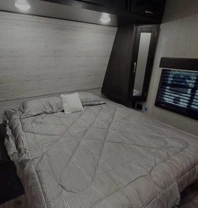 Gaspe Otro | Prêt-à-camper derrière chez nous