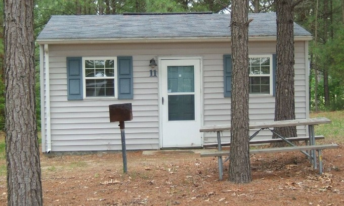 Gasburg Cabina | Pr Lake Gaston Lodge - Alquiler de lago asequible