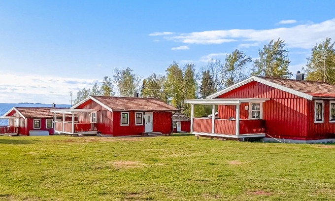 Sjotorp Casa | Alojamiento de 3 habitaciones en Sjötorp