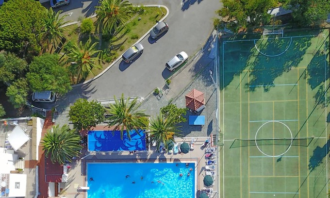 Falerna Apartamento | Alojamiento de 2 habitaciones en Falerna Marina