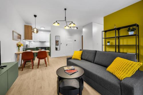 Praga Apartamento | Praga Apartment - Metro, Vistula River nearby - by Rentujemy