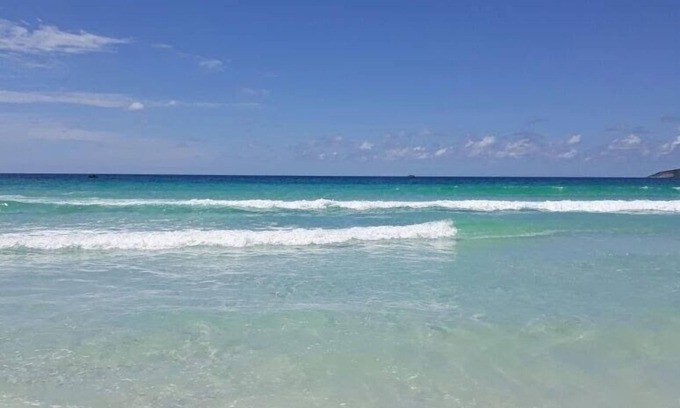 Cabo Frio Casa | Quitinetes para Temporada, Vacaciones y Fin de semana - Playa del Cohete / Cabo Frío