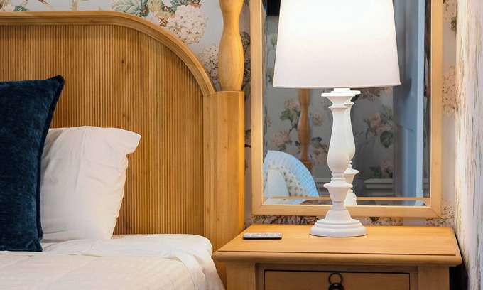Versailles Casa | Pre-Launch Special Bluegrass Manor Sleeps 14 Bourbon Trl, Keeneland, Airport, UK
