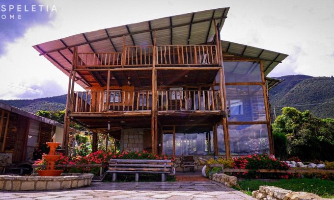 Guasca Chalet De Esquí | Preciosa Cabaña privada, BBQ, salón de juegos, cine!
