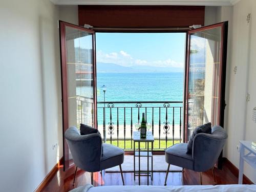 Cangas Apartamento | Precioso amanecer frente al mar by CABANA Rentals