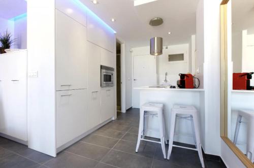 Benalmadena Costa Apartamento | Precioso apartamento con vistas al mar y piscinas