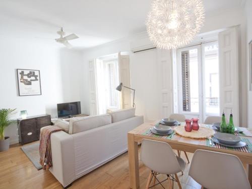 Barrio de La Latina Apartamento | Precioso apartamento en la latina palacio real