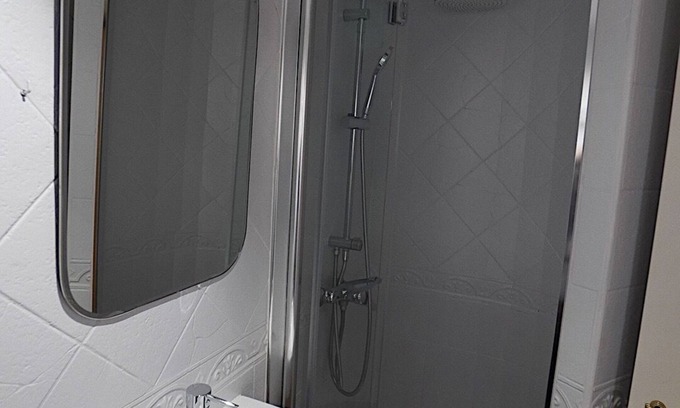 San Diego Apartamento | Precioso y moderno estudio en Vallecas, Madrid