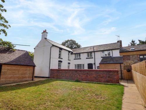 Chirk Bank Casa | Preesgweene Farmhouse