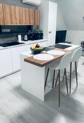 Trnava Apartamento | Premier City Apartment & Heart of Downtown & Parking Included & LATE CHECKOUT