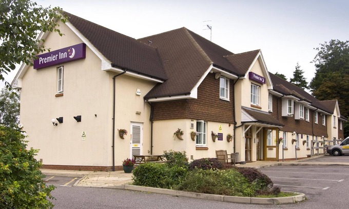 Felbridge Hotel | Premier Inn East Grinstead