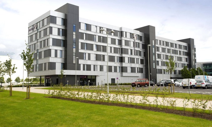 Glasgow Hotel | Premier Inn Glasgow Pacific Quay