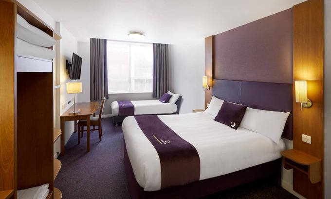 Hatfield Hotel | Premier Inn Hatfield