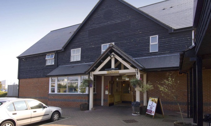 Portishead Hotel | Premier Inn Portishead