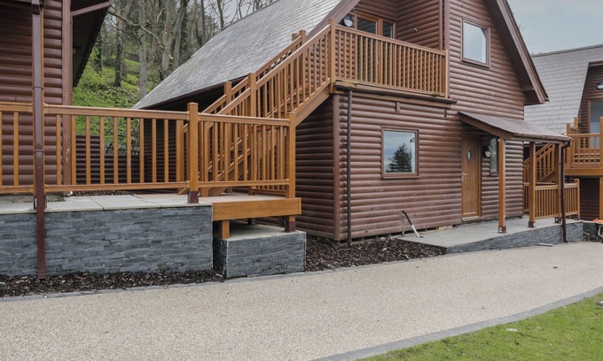 Dyserth Cabaña | PREMIER LODGE 41, family friendly, with pool in Dyserth