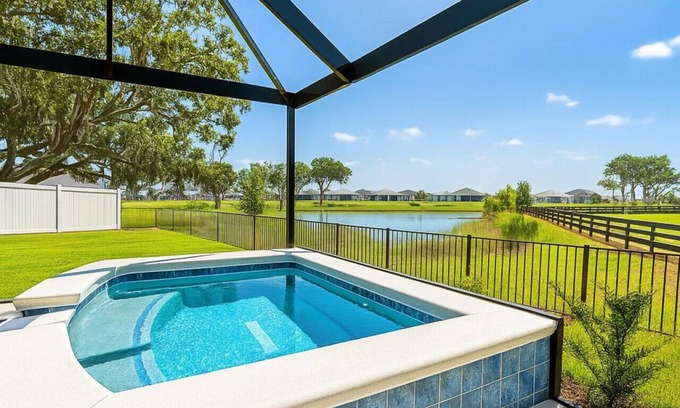 Sumter County Casa | Premier Poolside Eastport Paradise (Waters Edge) 🐶