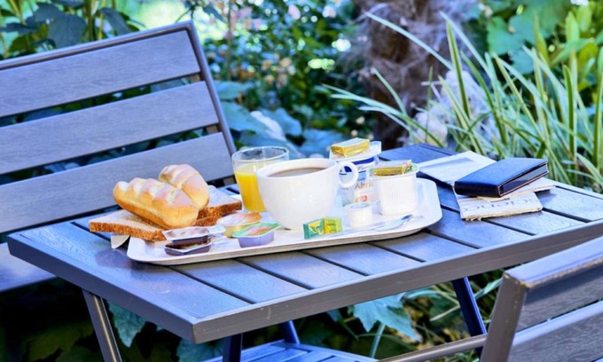 Bourges Hotel | Premiere Classe Bourges (6 kms du centre-ville)
