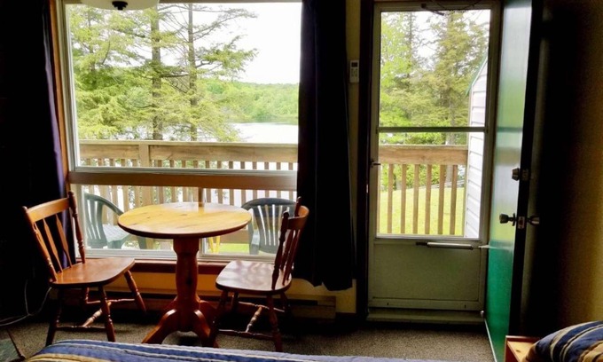Seguin Cabina | Premium 3 Bedroom Cottage